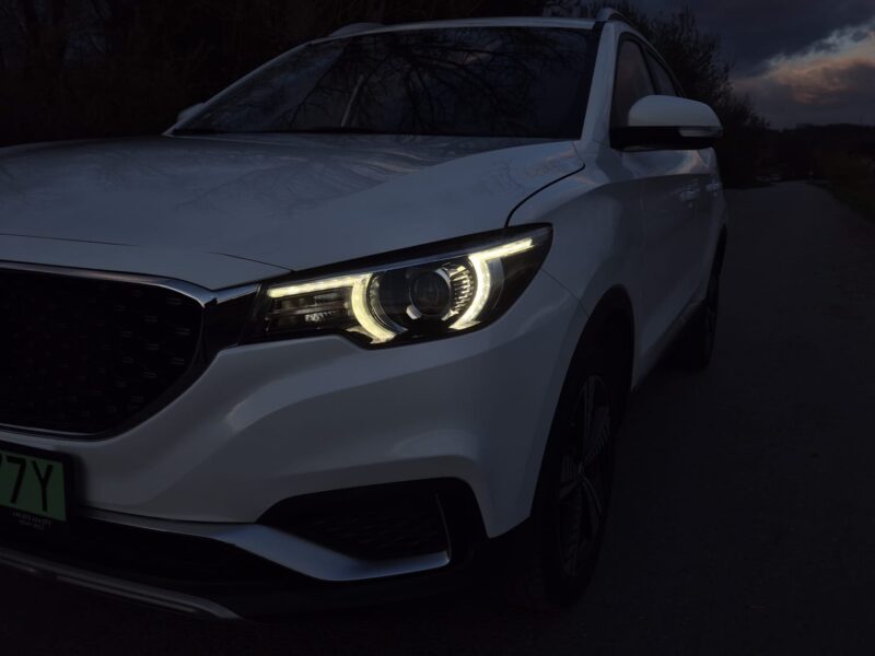 MG ZS EV