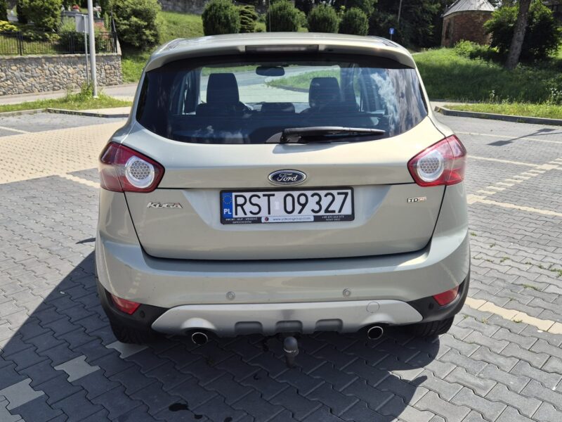 FORD KUGA 4X4