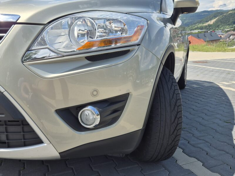 FORD KUGA 4X4