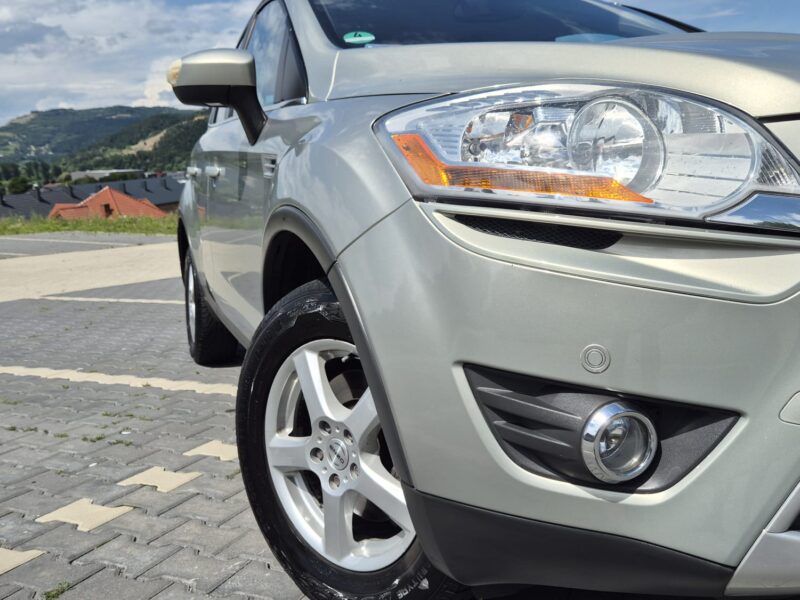 FORD KUGA 4X4