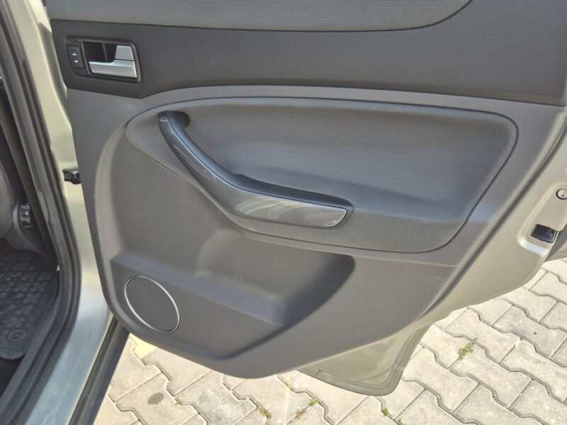 FORD KUGA 4X4
