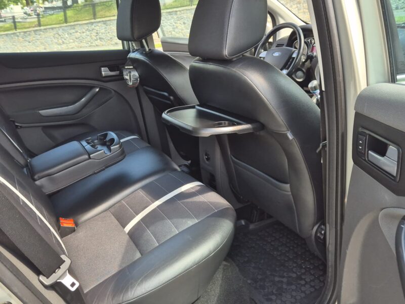 FORD KUGA 4X4