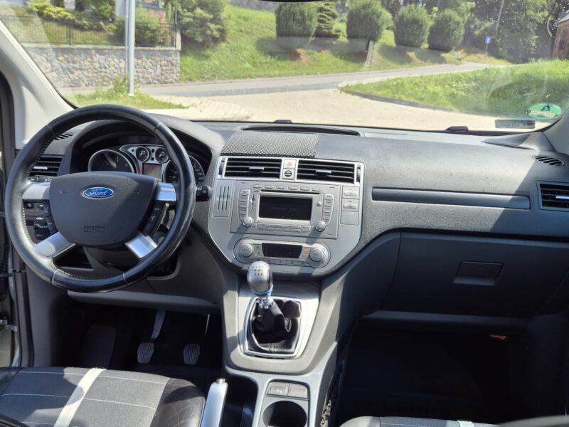 FORD KUGA 4X4